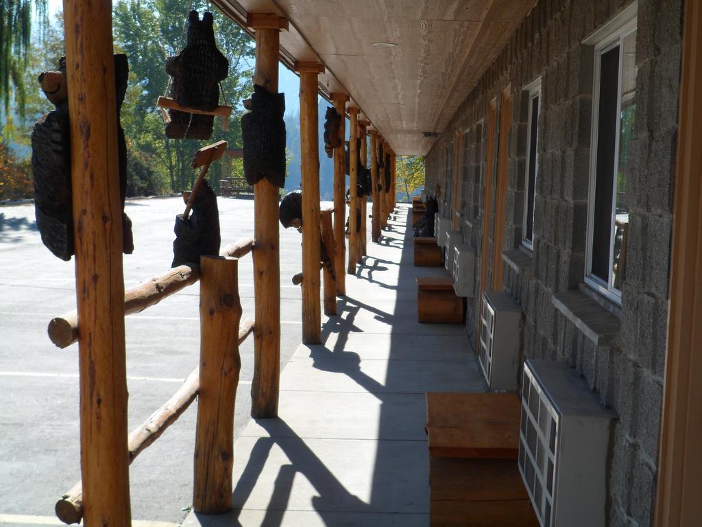 Eagle'S Nest Motel Priest River エクステリア 写真